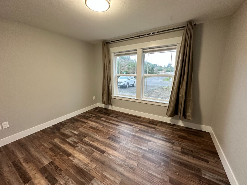 Building Photo - 325 N Wynoochee Dr SW