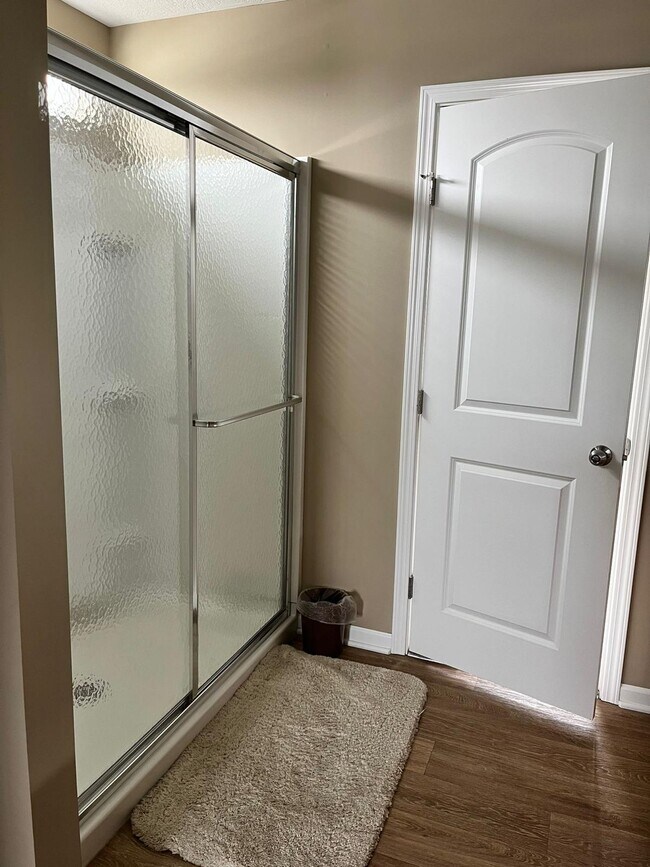 Building Photo - 165 Saddlebred Cir