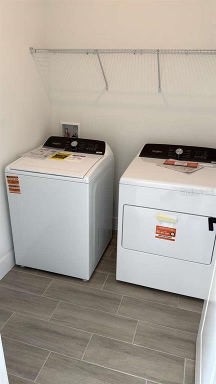 Building Photo - 2827 SW 137th Ln