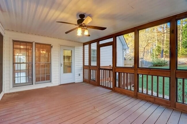 Building Photo - 74 Flanders Ct