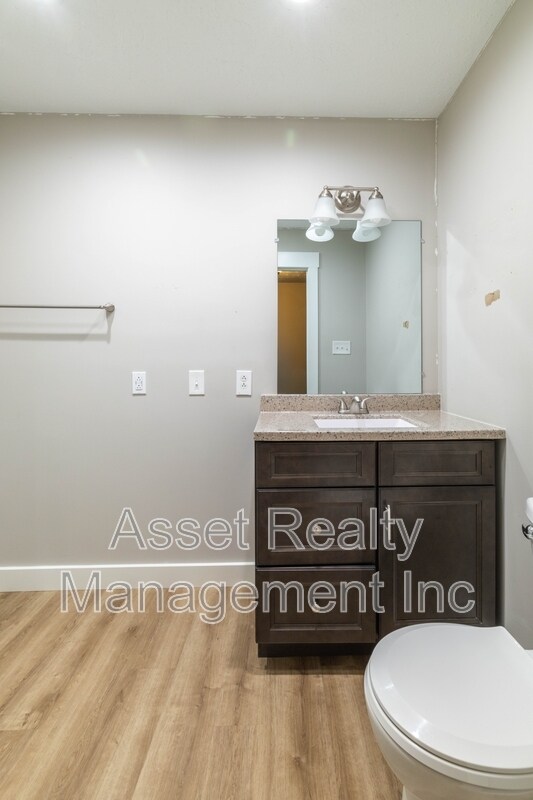 Building Photo - 2705 Sood Rd