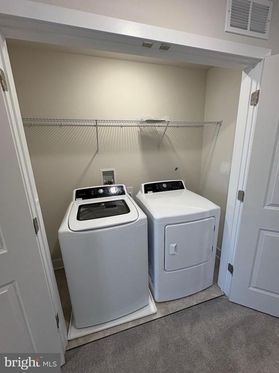 Building Photo - 1744 Water Xing Rd