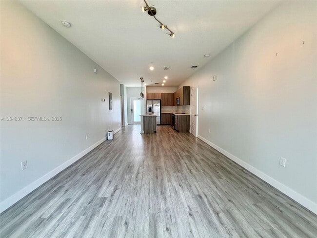 Building Photo - 4740 NW 84th Ct