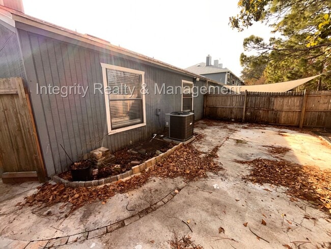 Building Photo - 3 Bed/2 Bath in the heart of Mandarin