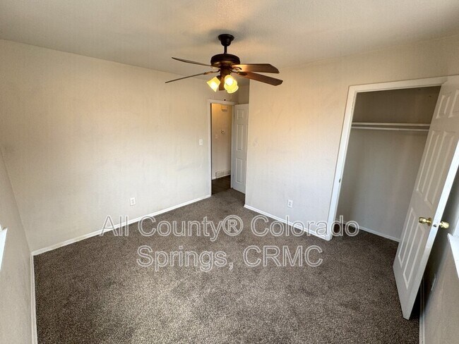Building Photo - 4331 Ericson Dr