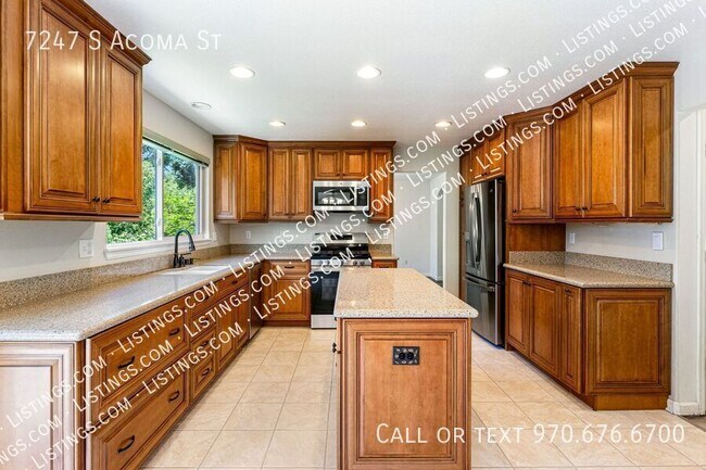 Building Photo - 7247 S Acoma St