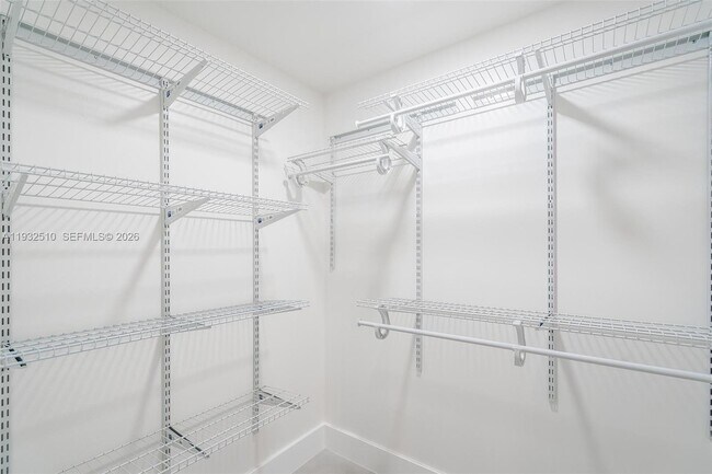 Building Photo - 8708 SW 79th Pl