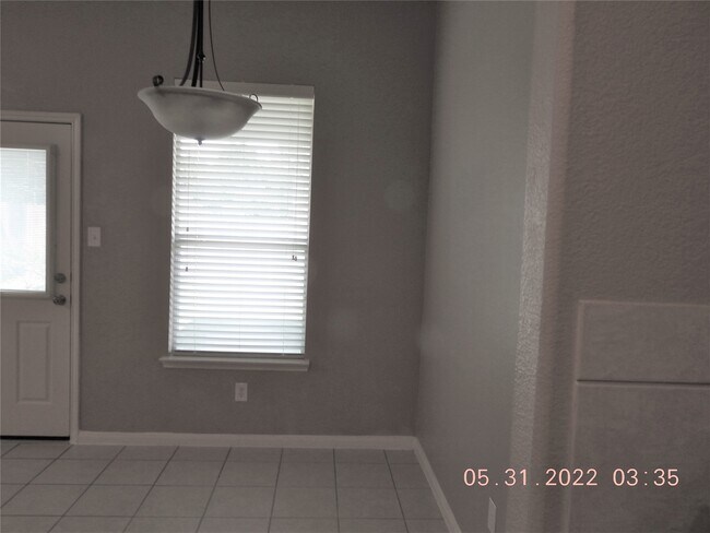 Building Photo - 2535 Marquette Trail