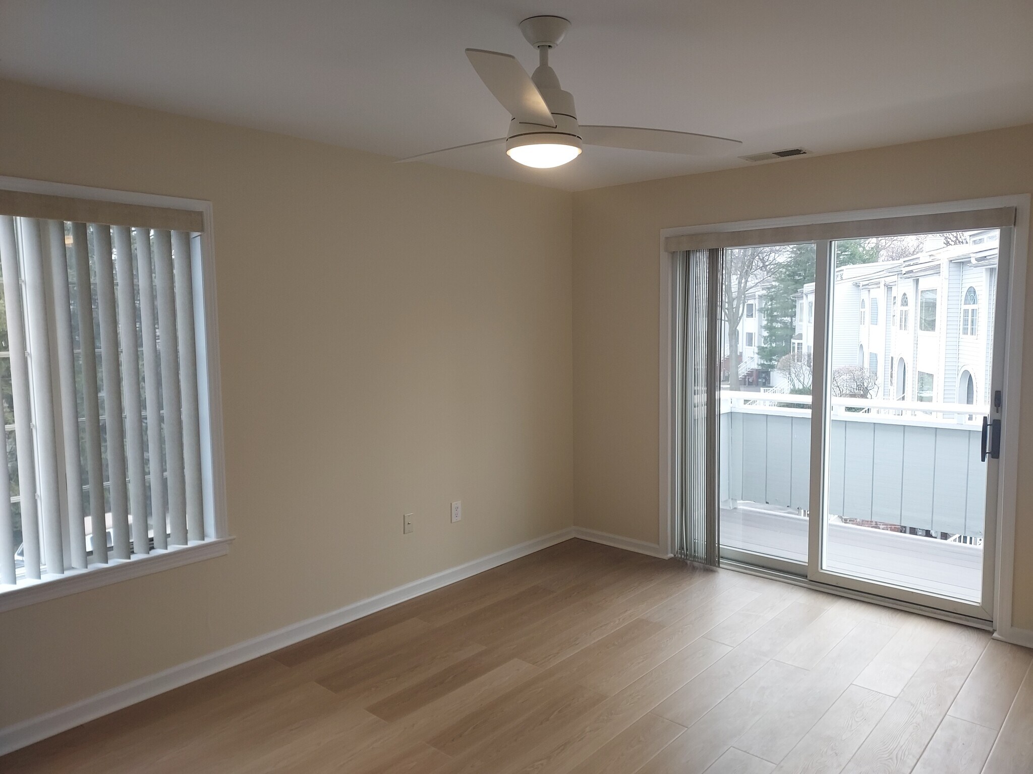 Building Photo - 239-70B Oak Park Dr