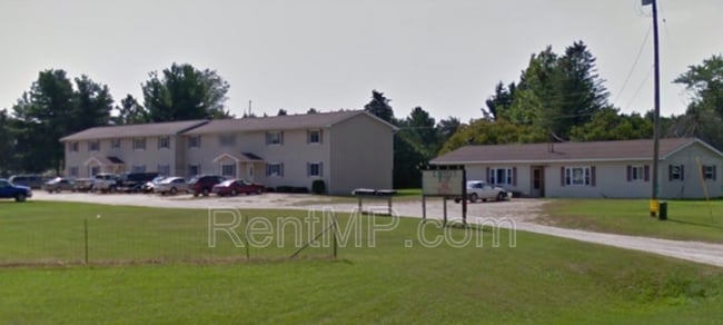 Building Photo - 3050 Elroy Drive-7