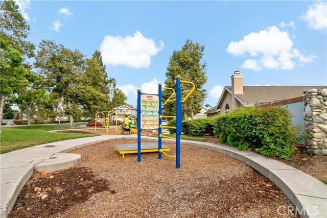 Building Photo - 2858 Laureltree Dr