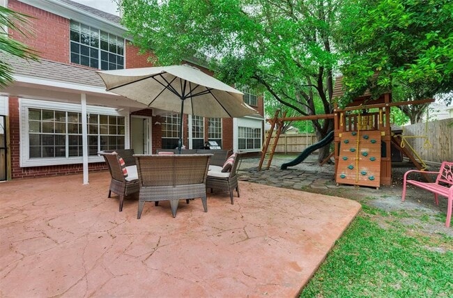 Building Photo - 14103 Heatherhill Pl