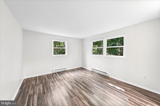 Building Photo - 436 Spackman Ln
