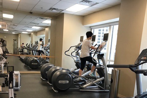 Building Photo - 512 N McClurg Ct