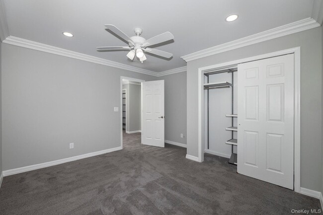 Building Photo - 37 Oakridge Cir
