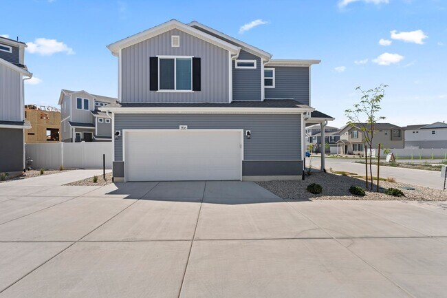 Building Photo - NEW Saratoga Springs Home