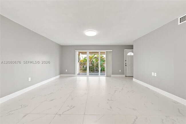 Building Photo - 8410 SW 154th Cir Ct