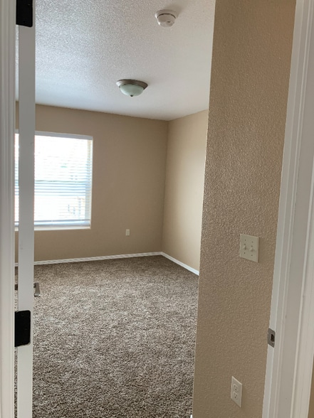 Building Photo - 6345 Reynolds Dr