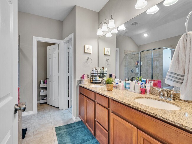 Building Photo - 11119 Mineral Island Ln