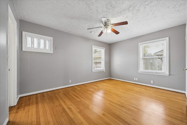 Building Photo - 207 Eldridge Rd