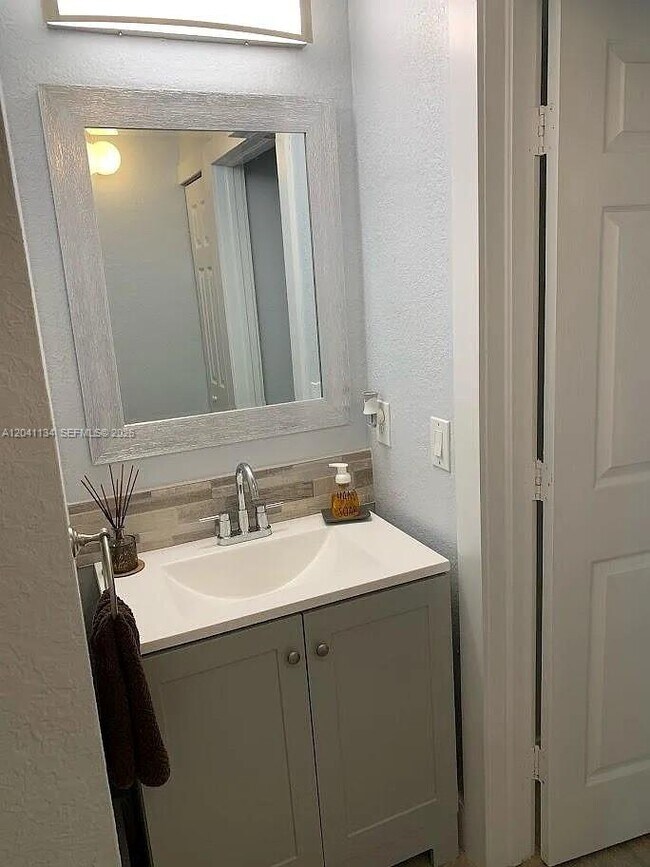 Building Photo - 7930 NW 108th Pl