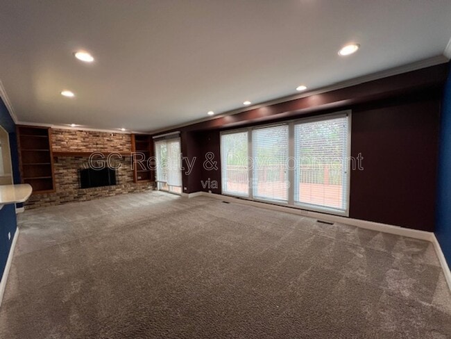 Building Photo - 1540 Edgefield Ln