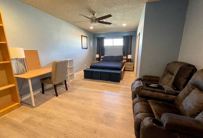 Building Photo - 620 Lacy Ln