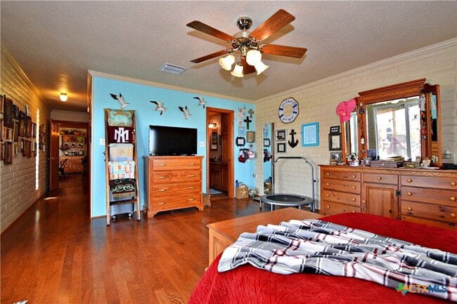 Building Photo - 4513 Center Point Rd