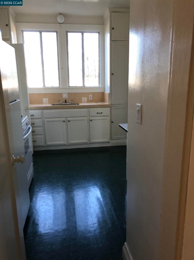 Building Photo - 4003 Park Blvd