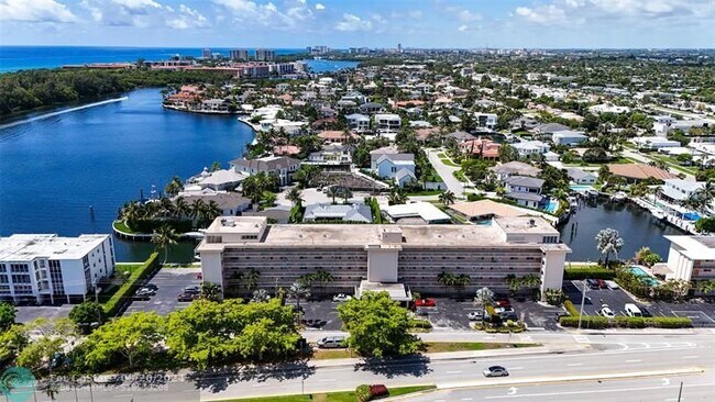Building Photo - 750 NE Spanish River Blvd