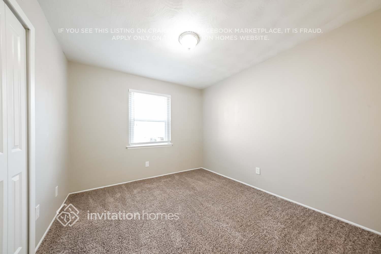 Building Photo - 3004 Albany Dr