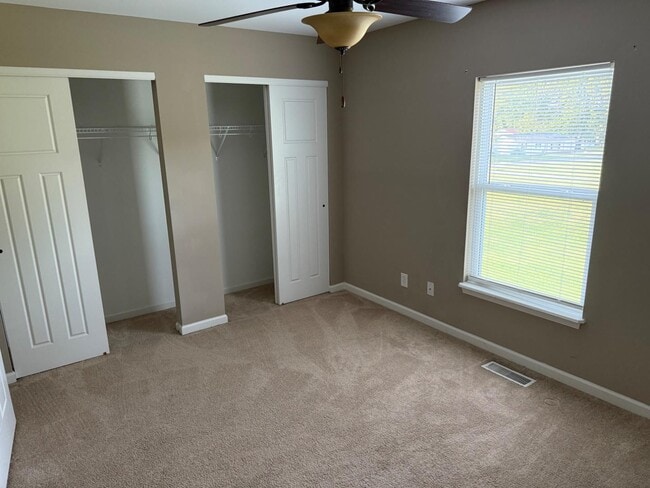 Building Photo - 502 Nepute St