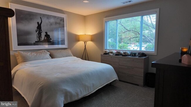 Building Photo - 402 Mulberry Cove