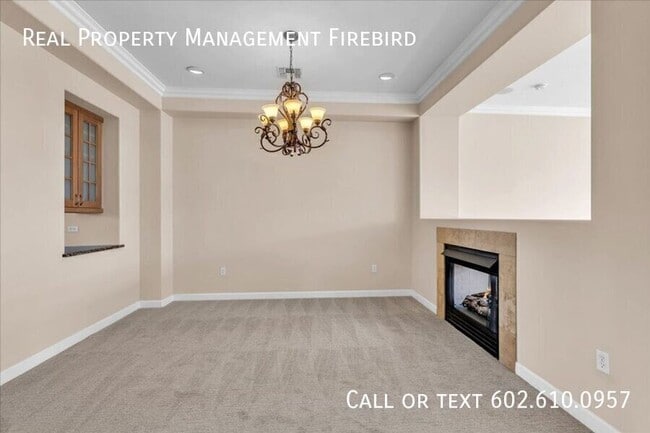 Building Photo - 7297 N Scottsdale Rd