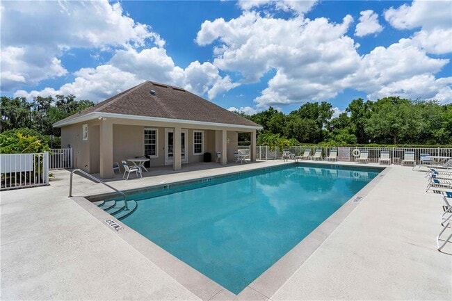 Building Photo - 6476 Sedgeford Dr
