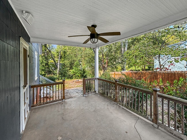 Building Photo - 312 Briarcliff Dr