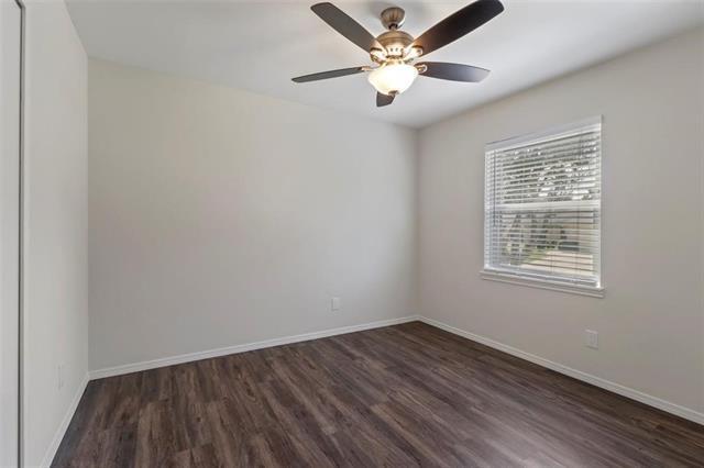 Building Photo - 2601 Knoll Trail