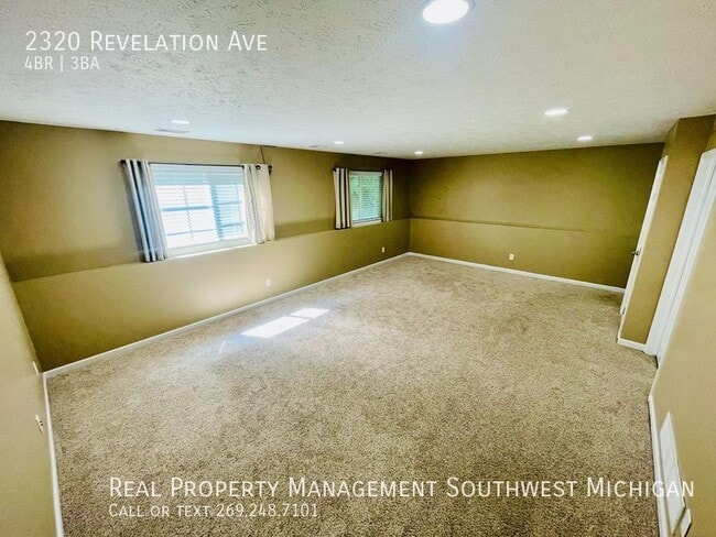 Building Photo - 2320 Revelation Ave
