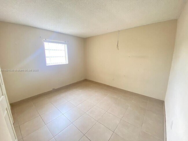 Building Photo - 13920 Lake Placid Ct