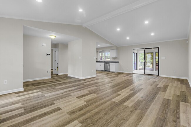 Building Photo - 1106 Navidad Bank Ct