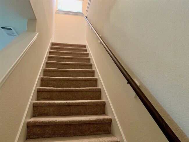 Building Photo - 4622 Falling Sun Dr