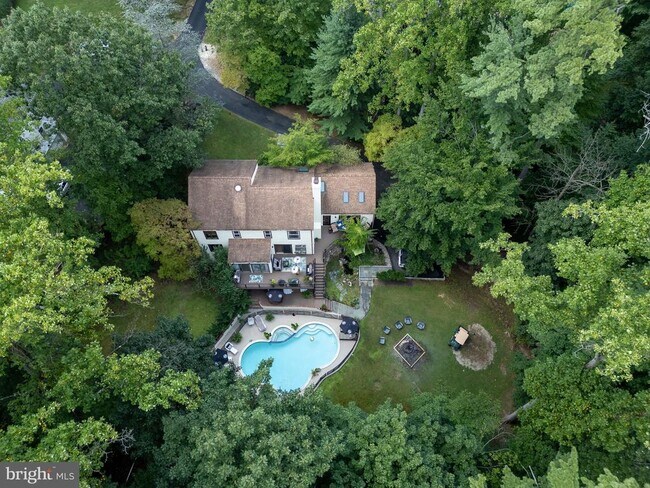 Building Photo - 7 Richards Ridge