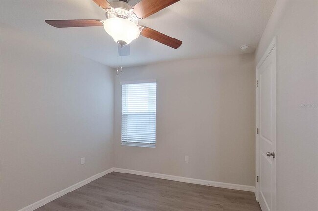 Building Photo - 8533 SW 43rd Ter