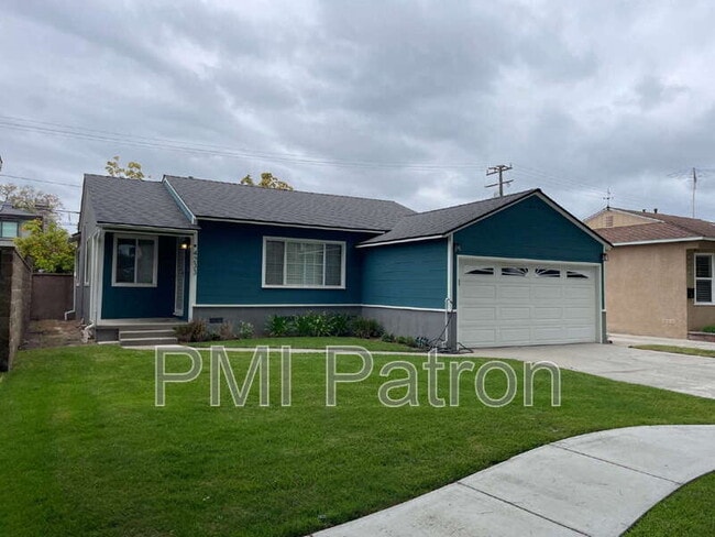Primary Photo - 4233 Redline Dr