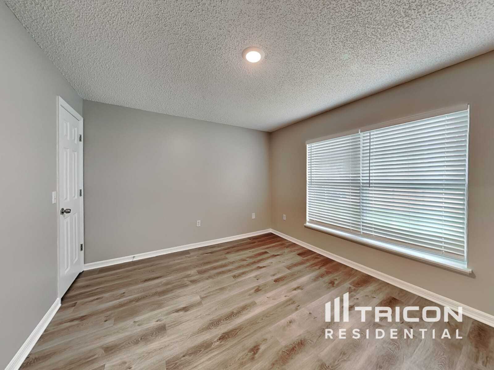 Building Photo - 649 Doe Cove Pl