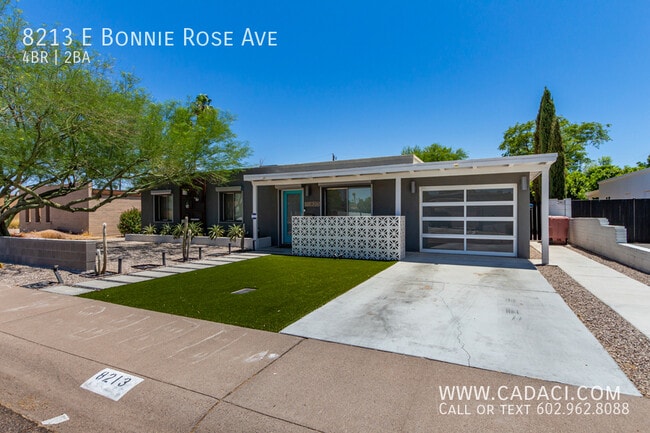Building Photo - 8213 E Bonnie Rose Ave