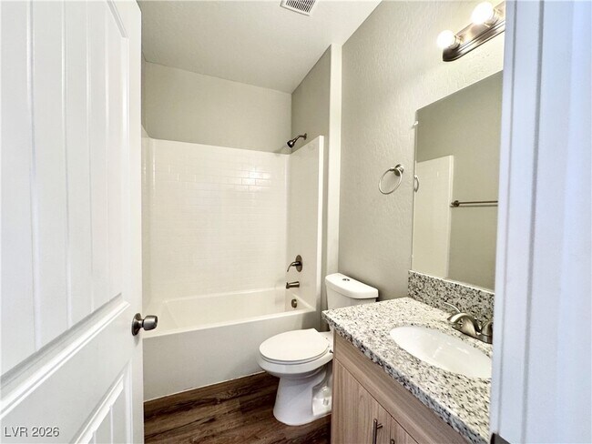 Building Photo - 1370 Ogallala St