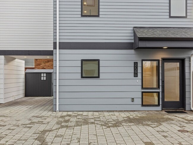 Building Photo - 3239 61st Ave SW