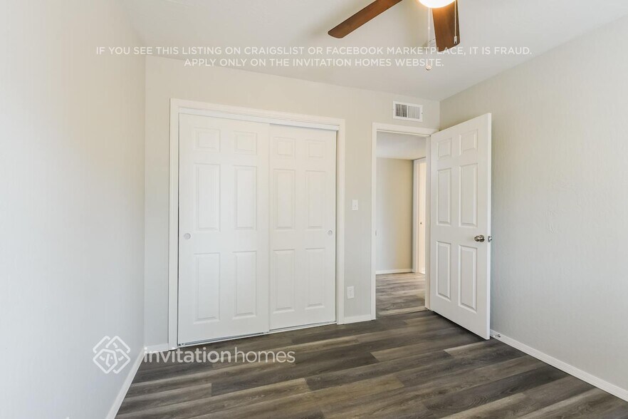 Building Photo - 4555 W Boca Raton Rd