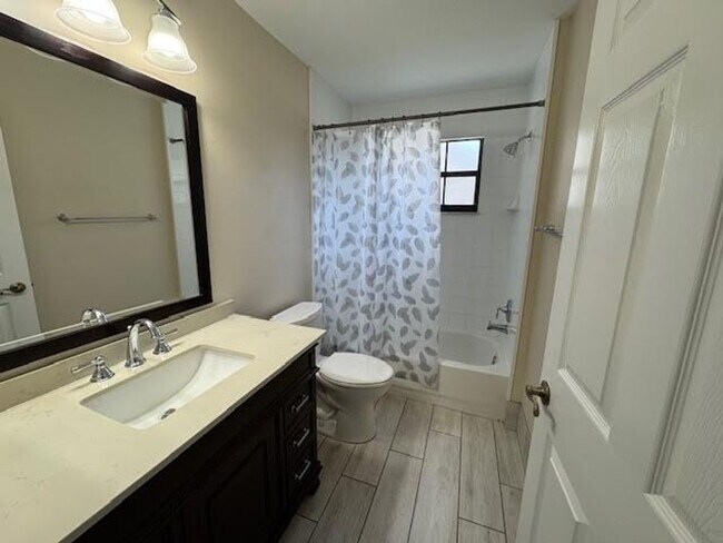 Building Photo - 3228 Jog Park Dr